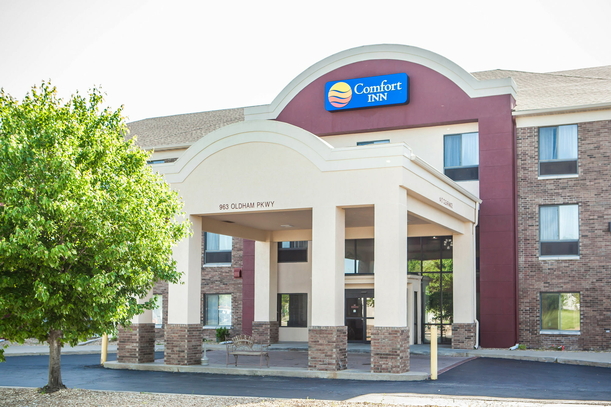 Super 8 By Wyndham Lees Summit Motel Lee's Summit Bagian luar foto